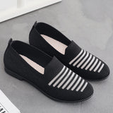 Old Beijing Cloth Shoes Women's Summer New Soft Bottom Non-Slip Hollowed Mesh Shoes Flying Woven Flat Walking Slip-on Mom Shoes