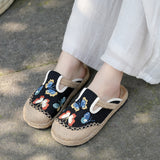 New Ethnic Style Women's Cloth Shoes Slippers Stall Supply Antique Style Embroidery Women's Shoes Slip-on Hand-Knitted Shoes