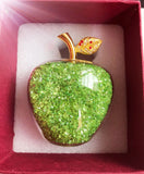 elvesmall European-style Crystal Glass Apple Ornaments Book Counter Top Decoration Luxury Christmas Crystal Glass Apple Home Decoration