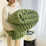 elvesmall New Imitation Rabbit Velvet Autumn Warm Blankets for Beds Soft Fluffy Coral Fleece Throw Blankets for Sofa Warmth Bed Sheets