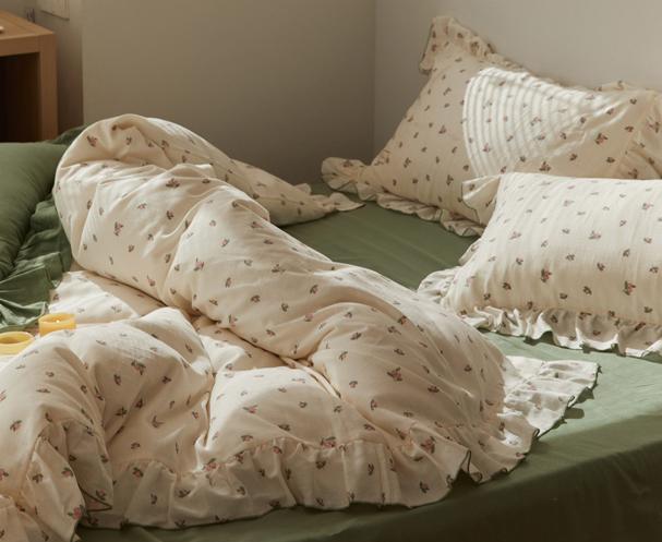 elvesmall Sage Green Cute Peach Ruffled Bedsheet Set