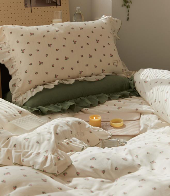 elvesmall Sage Green Cute Peach Ruffled Bedsheet Set