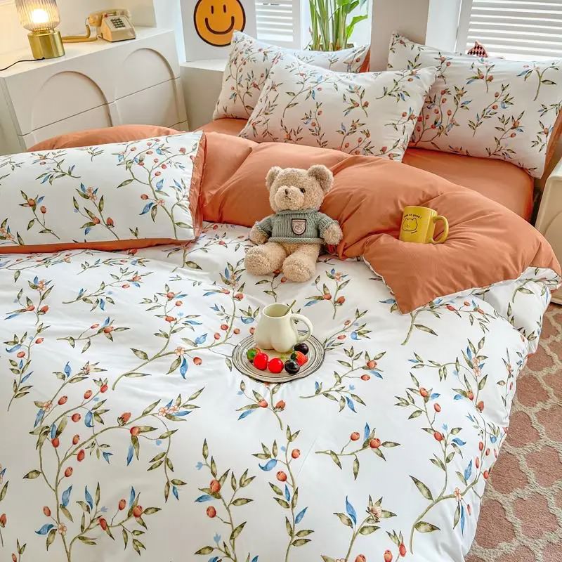 elvesmall Vintage Red Berries Print Bedding Set