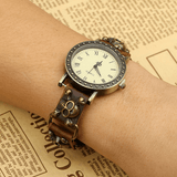 trendha Vintage Retro Style Men Watch Cow Leather Bracelet Watch Adjustable Skull Quartz Watch