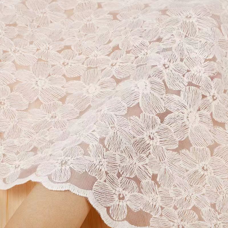 French White Lace Flower Embroidery Cotton Tablecloth for Wedding Party Decoration Table Cloth Luxurious Table Cover