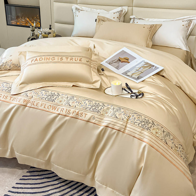 Luxury Bedding Set Egyptian Cotton Floral Embroidery Quilt Cover Soft Duvet Cover Flat/Fitted Bed Sheet Pillowcases King Queen
